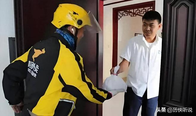 菜正在加速突围未来将成为餐饮新趋势!冰球突破豪华版外卖时代或将终结?预制(图6) 菜正在加速突围未来将成为餐饮新趋势!冰球突破豪华版外卖时代或将终结?预制(图6)